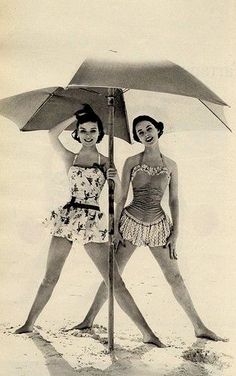 Adorable 1950s swimsuits.