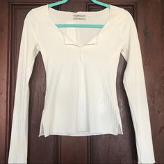 Brand New: Never Worn Urban Outfitters White Tops For Everyday, White Urban Outfitters Tops, Urban Outfitters White Everyday Tops, Fitted White Top By Urban Outfitters, White Stretch Top By Urban Outfitters, Urban Outfitters White Crew Neck Top, Retro Long Sleeve Tops By Urban Outfitters, Urban Outfitters Long Sleeve Tops For Everyday, Urban Outfitters Cotton Long Sleeve Top