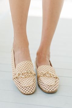 These summer loafers are so chic! They are going to really make an outfit pop! Obviously, they are going to be an easy choice for work days with trousers and a blouse but also for brunch dates with a midi dress! Summer Loafers, Make An Outfit, Brunch Dates, Your Word, Loafer Flats, Dates, Loafers, Midi Dress, Trousers