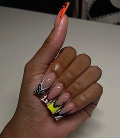 📸: glammedbymahnii (IG) #halloweennails #spookynails Tapered Square Nails, Colored Acrylic Nails, Fall Acrylic Nails, Short Square Acrylic Nails, Long Acrylic Nails Coffin