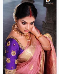 Reshma Pasupuleti, Designer Blouses Online, Saree Stills, Keep Me Stylish, Latest Silk Sarees, Saree Blouses Online, Indian Bridal Photos, Sari Blouse Designs