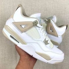 2017 Jordan 4 “Sand/ Linen” 9.5y= Men 9.5. Brand New In Box Beautiful Colorway Beige White Cream Cute Jordans, Pretty Sneakers, Nike Fashion Shoes, Preppy Shoes, Pretty Shoes Sneakers, Jordan Shoes Retro, All Nike Shoes, Shoes Outfit Fashion, Nike Shoes Jordans