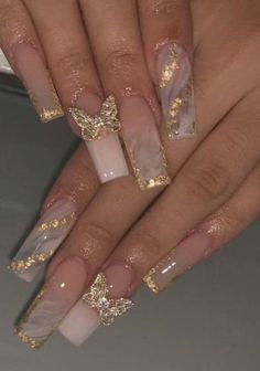 Ongles Bling Bling, Gold Acrylic Nails, Colorful Nails, Nails Design With Rhinestones, Long Acrylic Nails Coffin, Long Square Acrylic Nails