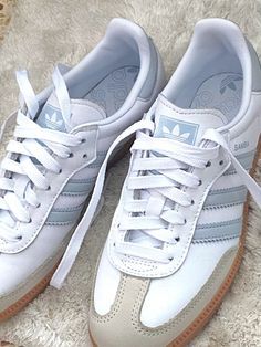 #samba #newdesign #adidas Sneakers Ladies, Special Shoes, Pretty Sneakers, Trendy Shoes Sneakers, Preppy Shoes, Pretty Shoes Sneakers, Shoe Wishlist, Cute Sneakers, Hype Shoes