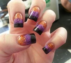 My Halloween nails, purty! Halloween Nails Witch Theme, Purple Fall Nail Designs, Halloween Color Nails, Halloween Nails Purple, Purple Halloween Nails, Holidays Nails, Nexgen Nails, Halloween Nails Diy, Bright Nail Designs