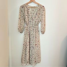 Brand New, Never Worn. Size Small But It Fits Up To Size Medium Body. Super Cute Two Layer Dress. Inner Layer Is A Slip Dress. Outer Layer Is A Lightweight Floral Print With Cinched Waists. Very Flattering For All Body Types. Floral Print Dresses For Daytime, Cream Floral Print Midi Dress For Casual Occasions, Cream Floral Print Midi Dress For Daywear, Cream Floral Midi Dress For Daywear, Elegant Floral Print Daytime Dress, Elegant Floral Print Dress For Daytime, Two Layer Dress, Multicolor V-neck Dress With Ditsy Floral Print, Uniqlo Dresses