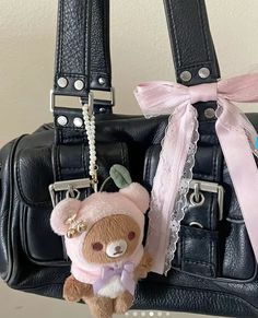 Cute Bag Accessories, Fancy Bags, Bag Charms, Bags Aesthetic