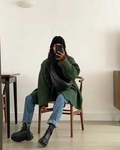 Inexpensive Clothes, Fashion People, Mode Inspo, Sporty Chic, 가을 패션, Mode Inspiration, Winter Fashion Outfits, Fall Winter Outfits, Outfits Casuales