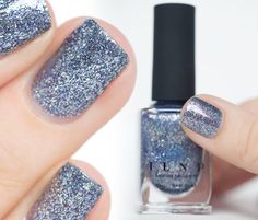 Medium Periwinkle Holographic Ultra Metallic Nail Polish Ilnp Nail Polish, Boutique Nails, Metallic Nail, Metallic Nail Polish, Nails Winter, Nail Colours, Red Sparkle, Metallic Nails, Nail Polishes