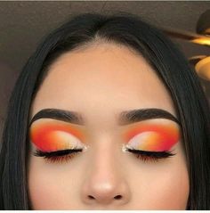 Fish Makeup, Yellow Makeup, Smink Inspiration, Makijaż Smokey Eye, Colorful Eye Makeup