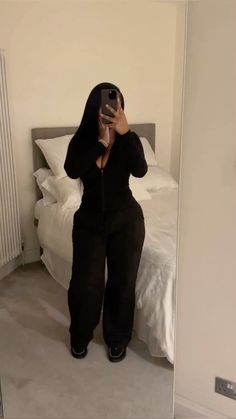 Outfit Black Women, Winter Fashion Outfits Casual, Cute Lazy Day Outfits, Mia 3, Lazy Day Outfits, Cute Comfy Outfits, Winter Fits, Cute Everyday Outfits, Baddie Outfits Casual