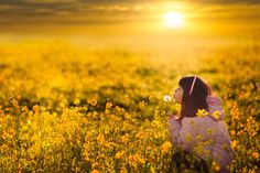 Blowing A Dandelion, Festival Photography, A Dandelion, Tulip Festival, Film Clips, Profile Photo, Kids Pictures