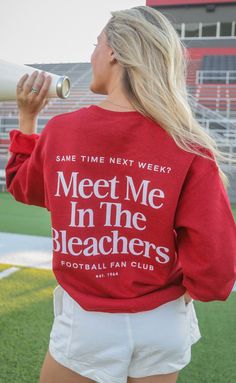 ATTN: members of the football fan club, this sweatshirt is for you! We meet in the bleachers every weekend to catch the game! Whether it's Friday night lights, college football Saturdays or NFL Sundays, this sweatshirt is a must for those who don't miss a game.    Haley is 5'6" and is wearing size medium  Lili is 5'6" and is wearing an XL for an oversized look   sizing guide:    small: 40” bust | 26” length   medium: 46” bust | 27” length  large: 48” bust | 28” length  extra large: 50” bust | 29 State Football Shirts, Sporty Game Day Outfit, Gifts For Football Moms, Cheer Merch Ideas, Cheer Merch, Cute Cheer Gifts, Sweatshirts Vinyl, Softball Sweatshirt, Sublimation Business