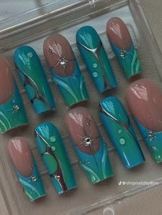 Turquoise Nail Design, Cool Nails Acrylic Art Designs, Air Brush Nail Designs Art, Blue And Green Nails Designs, Green Blue Nails, Green And Blue Nails, Blue And Green Nails, Blue Green Nails, Beautiful Acrylic Nails