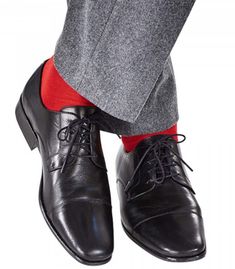 Derbys en cuir noir, chaussures de ville élégante pour l'homme vu par L'Homme Moderne sur catalogues.fr Womens Oxfords, Oxford