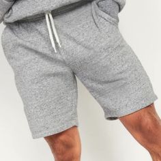 New Old Navy Fleece Jogger Sweat Shorts Gray Heather Men’s Size Xxl Tall Nwt New With Tags Size: Xxl Tall Length Approximate Measurements: Waist: 43” Inseam: 8” Front Rise: 14” Color: Gray Heather Elastic Drawstring Waist Faux Fly On-Seam Pockets Single Back Welt Pocket Pull-On Style Machine Wash 58% Cotton/42% Polyester Gray Casual Activewear Shorts, Gray Casual Athletic Shorts For Loungewear, Casual Fleece Shorts For Loungewear, Sportswear Athletic Shorts With Pockets, Leisure Athletic Shorts With Pockets, Leisure Sportswear Athletic Shorts With Pockets, Casual Gray Shorts For Lounging, Comfortable Loungewear Athletic Shorts With Side Pockets, Casual Fleece Sports Shorts