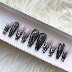 Moon Ans Stars Nails, Black Sagittarius Nails, Celestial Nails Acrylic, Astrology Nail Art, Lunar Nails, Halloween Fingernails, Space Nail Art, Witch Nails, Long Almond