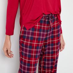 You'll love adding this Liz Claiborne women's Cool and Calm 2-piece pajama set to your wind-down routine. It's made from soft stretch-jersey with breathable, temperature-regulating, and moisture-wicking fibers to activate cooling all night. It includes a long-sleeve henley top and coordinating printed pants with a drawstring waistband and side slip pockets.# Pieces In Set: 21st Piece Description: Top1st Piece Apparel Length: 26 Inches1st Piece Fabric: Jersey1st Piece Fiber Content: 95% Rayon, 5… Red Relaxed Fit Sleepwear For Loungewear, Red Relaxed Fit Sleepwear, Red Sleepwear For Overnight, Comfortable Red Sleepwear For Loungewear, Red Sleepwear For Fall, Red Fall Sleepwear, Cozy Red Bottoms For Pajama Party, Cozy Red Loungewear Bottoms, Casual Red Sleepwear For Fall