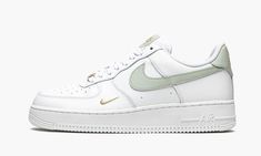 Air Force 1 Low White\r CZ0270 106 Womens Air Force 1, Nike Air Force 1 Custom, Nike Shoes Air Force, Nike Airforce 1, Nike Air Shoes, Cute Nike Shoes, Cute Nikes, Stadium Goods, Gold Shoes