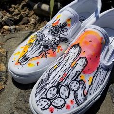 Western Vans, Canvas Shoes Diy, Vans Shoes Fashion, Black And White Designs, Shoe Painting, Custom Vans Shoes, Desert Theme, Neon Background, Painted Shoes Diy