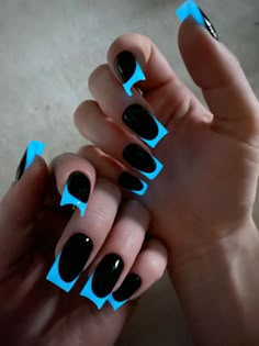 Nails 2023 Trends Summer Square, Nails With Color Underneath, Black Blue Nails, Labor Day Nails, Wow Nails, Punk Nails, Sassy Nails, Fancy Nails Designs, Glow Nails