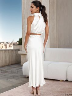 Peilia - Stylish and comfortable semi-formal gown paired with a sensual top suitable for casual outings and evening events Sleeveless Two-piece Summer Wedding Dress, Chic Two-piece Wedding Dress, Floor-length Two-piece Dress For Party, Chic Summer Wedding Two-piece Dress, Fitted Halter Neck Maxi Dress For Wedding Guest, Elegant Two-piece Maxi Dress For Spring, Chic Spring Wedding Two-piece Dress, Chic White Two-piece Party Dress, Solid Color Maxi Dress For Wedding Guest