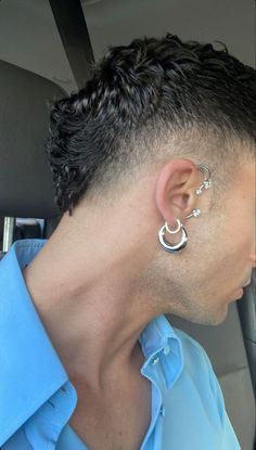 Mohawk For Men, Guys Ear Piercings, Mohawk Hairstyles Men, Faded Hair, Mohawk Hairstyles, Haircut Designs