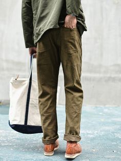 US Military Olive Green 107 Straight Pants Casual Outdoor Pants With Welt Pockets, Casual Work Pants With Side Pockets And Standard Cut, Cotton Tapered Leg Pants For Outdoor, Cotton Pants With Side Pockets And Standard Cut Leg, Casual Outdoor Bottoms With Five Pockets, Relaxed Fit Cotton Chinos For Outdoor, Cotton Pants With Side Pockets, Outdoor Relaxed Fit Cotton Chinos, Outdoor Cotton Bottoms With Five Pockets