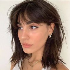 Brown Hair Inspo, Haircuts For Fine Hair, Short Hair With Bangs, Curtain Bangs, Womens Haircuts, Hairstyles With Bangs, Fine Hair