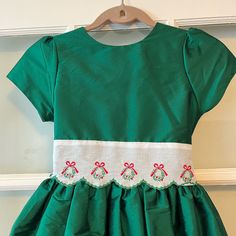 Euc: Only Worn Once For Pictures Christmas Dress, Green Christmas, Emerald Green, Kids' Dresses, Colorful Dresses, Formal Dresses, Green, Dresses, Color