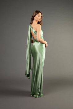 Rose Maxi Dress, Michelle Mason, Bridesmaid Dress Styles, One Shoulder Gown, Maxi Bridesmaid Dresses, Green Bridesmaid Dresses, Bridesmaid Style, Maxi Dress Cocktail, Gowns Of Elegance