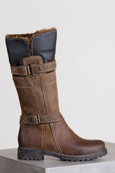 Women's Adelyn Wool-Lined Leather Boots with Shearling Trim | Overland Footwear Ideas, Big Calves, Nice Boots, Comfortable Boots, Beautiful Boots, Urban Style, Cool Boots, Casual Fall Outfits, Mid Calf Boots