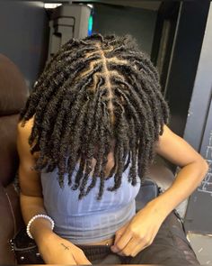 Dreadlocks Hair Care, Short Dreadlocks Styles, Dreadlock Hairstyles For Men, Short Locs Hairstyles, Dreadlock Style, Dreadlock Styles, Dreads Styles