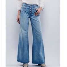 New Free People Avendale Wide/Flare Leg Jeans New Without Tags Approximate Measurements Are: Across Waist Flat 15” Inseam 32” Rise 10” Heigh Raise Size 26 Nwot Boho Jeans, 2016 Trends, Free People Clothing, Jean Trends, Denim Trends, Flare Leg Jeans, Jeans Button, New Fashion Trends, Field Guide