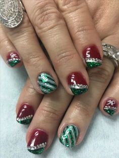 Glitter Nails Red Sparkle, Green Candy Cane Nails, Red And Green Christmas Nail Designs, Nails Red Sparkle, Red And Green Christmas Nails, Red Gel Nails, Nails Opi, Holiday Nails Christmas, Candy Cane Nails