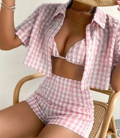 Summer Plaid Sets With Short Sleeves, Summer Plaid Short Sleeve Sets, Casual Plaid Sets For Summer, Casual Plaid Summer Sets, Casual Summer Plaid Sets, Summer Gingham Short Sleeve Sets, Summer Gingham Sets With Short Sleeves, Fitted Gingham Bottoms For Beach Season, Gingham Bottoms For Beach Season