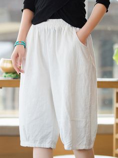 70% linen, 30% cotton
Relaxed fit
2 pockets
Elastic waistband


Measured Size
Waist: 66 cm/26 inchHips: 128 cm/50 inchPants length: 64 cm/25 inchFront crotch: 36 cm/14 inch Cotton Ankle-length Summer Bottoms, Summer Cotton Ankle-length Bottoms, Summer Ankle-length Cotton Bottoms, White Harem Pants With Pockets For Spring, White Linen Wide Leg Harem Pants, Short Solid Cotton Capris, Ankle-length Cotton Capris With Pockets, White Cotton Ankle-length Harem Pants, Casual Solid Color Linen Capris