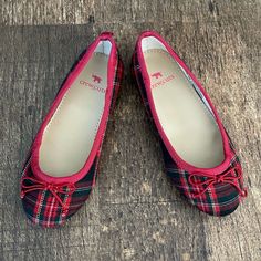 Nwot Crewcuts Christmas Plaid Ballet Flats. Smoke Free, Pet Free Home. Tartan Shoes, Christmas Plaid, Flat Color, Plaid Christmas, Dream Shoes, Ballet Flats, Kids Shoes, Tartan, Black Red