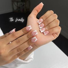 Short Square Nails, French Tip Acrylic Nails, Cute Acrylic Nail Designs, Short Acrylic, Acrylic Nails Coffin Short