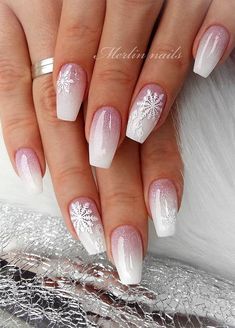 Winter Nails Acrylic, Pretty Acrylic Nails, Best Acrylic Nails, Winter Winter Nails Acrylic, Christmas Gel Nails, Fall Acrylic Nails, Nail Art Ombre, Christmas Nail Art Designs, Christmas Nails Acrylic, Pink Nail, Gel Nail Designs