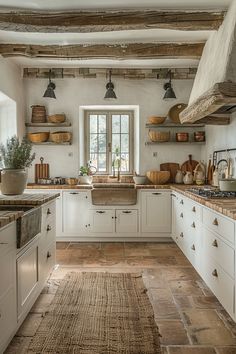 Spanish kitchens, Spanish Mediterranean kitchens,  kitchen decor, kitchen ideas, kitchen inspo California Spanish Style Kitchen, Mexico Style Kitchen, Hacienda Style Kitchen Spanish Colonial, Portugal Kitchen Design, Italian Tiles Kitchen, Mediterranean Farmhouse Kitchen, Spanish Rustic Home Decor, Greek Inspired Kitchen, Meditteranean Kitchen