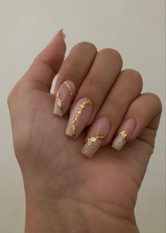 Nails Yellow, White Nail Art, Glow Nails, White Nail, Pink Acrylic Nails, Luxury Nails, Classy Nails