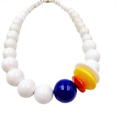 I love this big, fun, colorful necklace  Made with lightweight plastic beads.  It is so unique I can't find another one like it It is 18 inches long. Big Bead Necklace, Vintage Statement Jewelry, Beautiful Chokers, Assemblage Necklace, Colorful Necklace, Assemblage Jewelry, Faux Pearl Necklace, Framed Gifts, Colourful Necklace