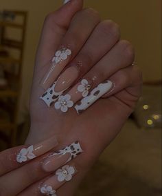 Sugar Nails Acrylic, Sugar Nail Designs, Nude Baddie Nails, White Nail Design Ideas, Fun Spring Nails, White Nail Design