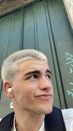 Buzzed Bleached Hair Men, Buzz Cut Hair Dye, Hair Dye Men, Buzz Cut Styles