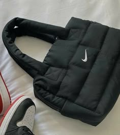 Nike Bags, Nike Vintage, Pretty Bags, Cute Bags