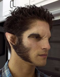 Teen Wolf Werewolf, Werewolf Costume, Lon Chaney Jr, Boys Diy, Wolf Team, Monster Makeup, Teen Wolf Scott