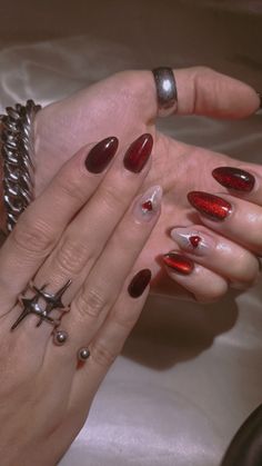 Red velvet nail art Red Velvet Nails, Velvet Nail Art, Velvet Nails, Red Velvet, Velvet