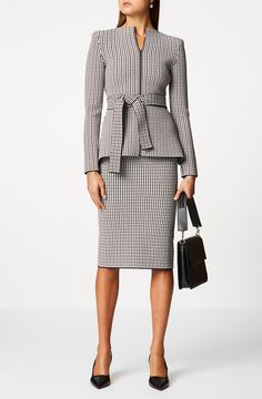 Royal Wardrobe, Knit Plaid, Work Outfit Office, Corporate Attire, Corporate Fashion, Scanlan Theodore, Womens Dress Suits, Office Attire