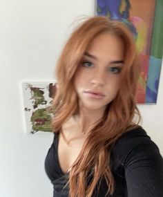 Cassie Hobbes, Strawberry Hair, Red Hair Inspo, Trend 2023, Ginger Hair Color, Strawberry Blonde Hair, Tiktok Fashion, Dull Hair, Hair Color And Cut